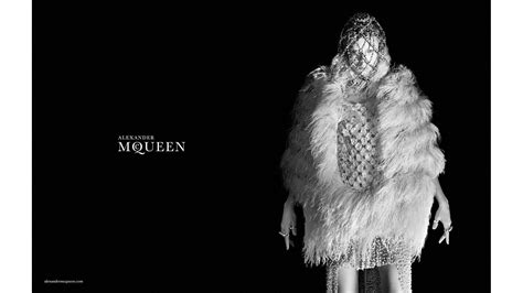 mejores wallpapers alexander mcqueen|alexander mcqueen background.